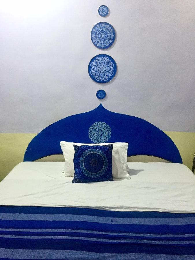 Mangla Guest house *