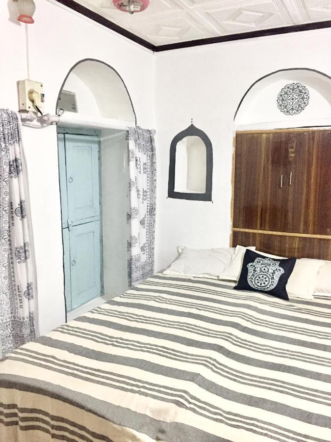 Guest house Mangla